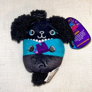 Dog vs. Squirls Linda #10